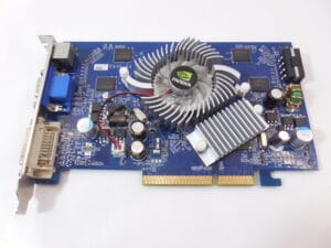 EliteGroup GeForce 7300 GT 512MB AGP